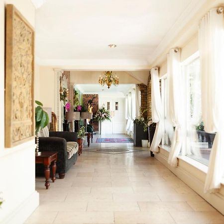 Greville Arms Hotel Маллінгар Екстер'єр фото