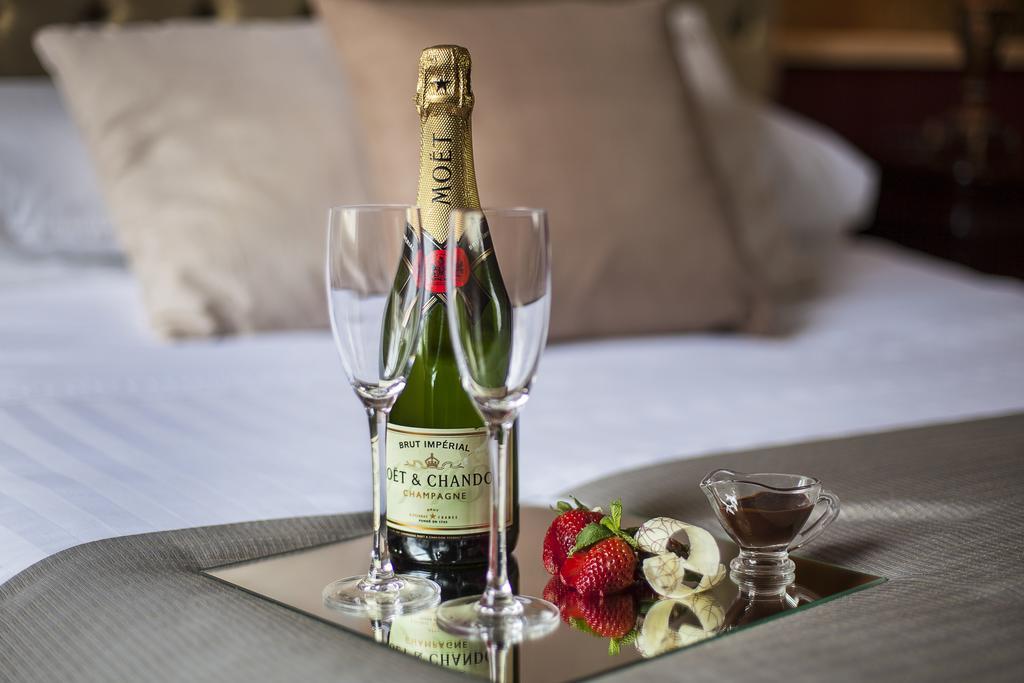 Greville Arms Hotel Маллінгар Номер фото